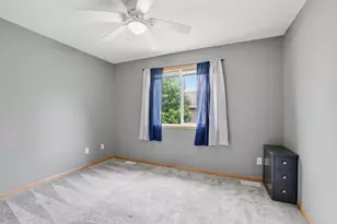 961 Ivy Hills Rd, Belle Plaine, MN 56011 - Photo 11