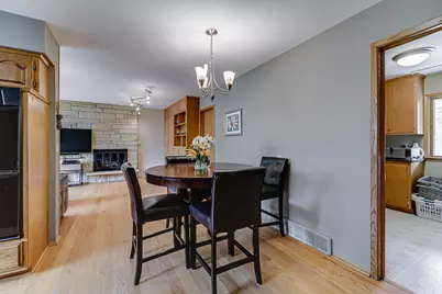 1525 Saint Croix Circle, Golden Valley, MN 55422 - Photo 21