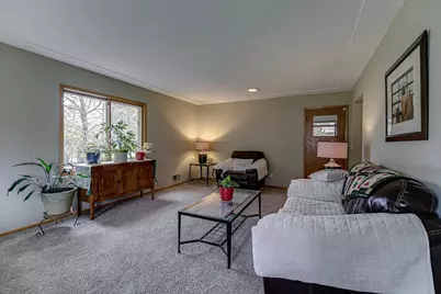 1525 Saint Croix Circle, Golden Valley, MN 55422 - Photo 7