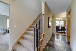 1525 St Croix Cir, Golden Valley, MN 55422 - Photo 3