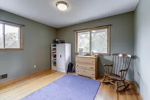 1525 St Croix Cir, Golden Valley, MN 55422 - Photo 47
