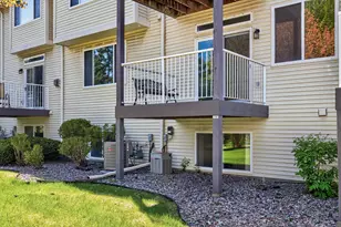 2162 Water Lilly Ln, Eagan, MN 55122 - Photo 31