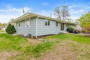 8033 Georgia Ave N, Brooklyn Park, MN 55445 - Photo 27