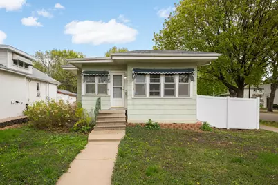 880 21st Avenue SE, Minneapolis, MN 55414 - Photo 1