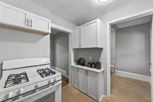 2219 29th Ave N, Minneapolis, MN 55411 - Photo 21