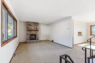 129 E Golden Lake Ln, Circle Pines, MN 55014 - Photo 7
