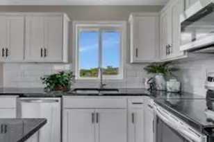 31136 Terra Vis Ln, Rockville, MN 56301 - Photo 5