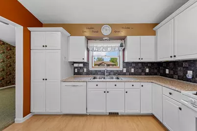 385 22nd Street SE, Owatonna, MN 55060 - Photo 21