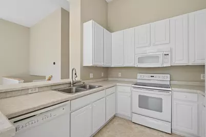 7629 Century Boulevard, Chanhassen, MN 55317 - Photo 9