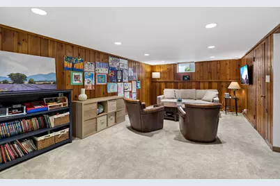 5928 Chowen Avenue S, Edina, MN 55410 - Photo 23