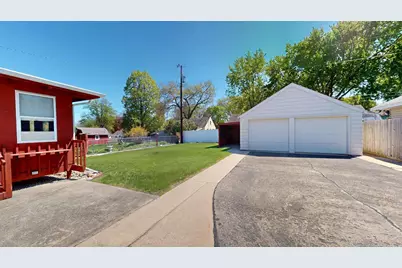 406 Giles Place, Albert Lea, MN 56007 - Photo 31