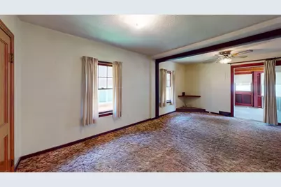 406 Giles Place, Albert Lea, MN 56007 - Photo 11