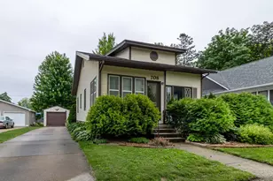 708 Lyndale St, North Mankato, MN 56003 - Photo 1