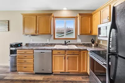 104 Century Lane, Silver Lake, MN 55381 - Photo 3
