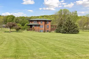 392 Old Cemetery Rd, River Falls, WI 54022 - Photo 37