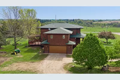 392 Old Cemetery Road, River Falls, WI 54022 - Photo 15