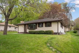 659 Grange Ave N, Oakdale, MN 55128 - Photo 1