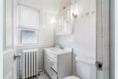 918 Queen Avenue N, Minneapolis, MN 55411 - Photo 11