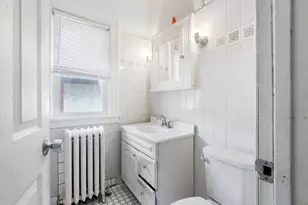 918 Queen Ave N, Minneapolis, MN 55411 - Photo 11