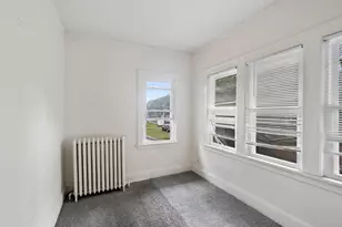 918 Queen Ave N, Minneapolis, MN 55411 - Photo 13