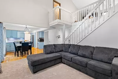 2904 Silver Lake Court NE, Saint Paul, MN 55421 - Photo 15