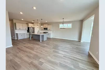 8208 Haywood Drive, Lino Lakes, MN 55014 - Photo 9
