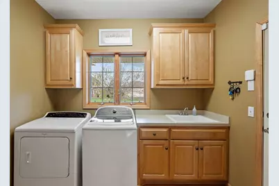 10118 Yates Avenue N, Brooklyn Park, MN 55443 - Photo 31