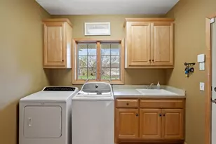 10118 Yates Ave N, Brooklyn Park, MN 55443 - Photo 31