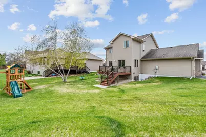 10118 Yates Avenue N, Brooklyn Park, MN 55443 - Photo 7
