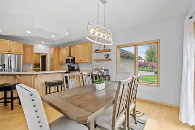 10118 Yates Avenue N, Brooklyn Park, MN 55443 - Photo 29