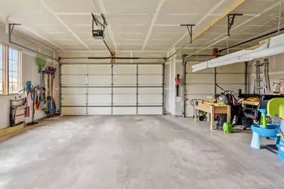 10118 Yates Avenue N, Brooklyn Park, MN 55443 - Photo 65