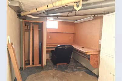 911 Emmerling Avenue, Walhalla, ND 58282 - Photo 17