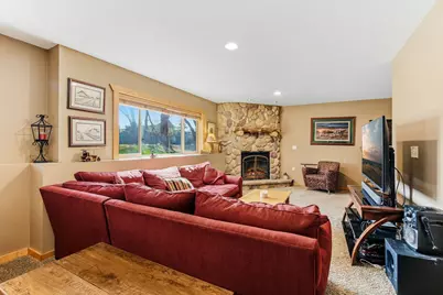 9918 Kiwi Avenue N, Brooklyn Park, MN 55443 - Photo 27