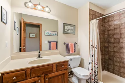 9918 Kiwi Avenue N, Brooklyn Park, MN 55443 - Photo 31