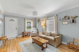 264 Haskell St E, West Saint Paul, MN 55118 - Photo 5