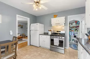 264 Haskell St E, West Saint Paul, MN 55118 - Photo 11