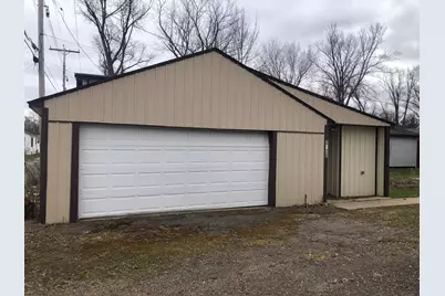 2626 6th Avenue E, Hibbing, MN 55746 - Photo 15