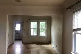 2626 6th Ave E, Hibbing, MN 55746 - Photo 3