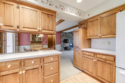 1721 Rhode Island Avenue N, Golden Valley, MN 55427 - Photo 17