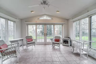 1721 Rhode Island Avenue N, Golden Valley, MN 55427 - Photo 29