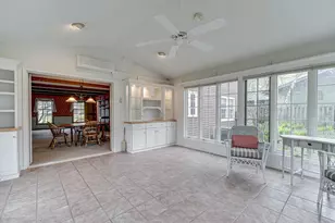 1721 Rhode Island Ave N, Golden Valley, MN 55427 - Photo 31