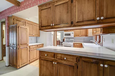 1721 Rhode Island Avenue N, Golden Valley, MN 55427 - Photo 13