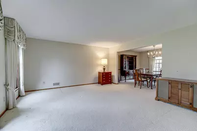 1721 Rhode Island Avenue N, Golden Valley, MN 55427 - Photo 5