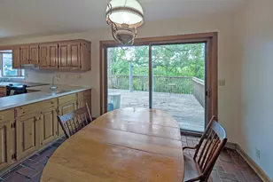 16220 Hayes Ave, Carver, MN 55315 - Photo 17