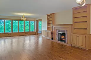 16220 Hayes Ave, Carver, MN 55315 - Photo 3