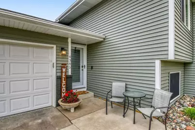 4385 Hamlet Avenue N, Oakdale, MN 55128 - Photo 3