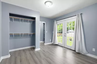5809 Quail Avenue N, Crystal, MN 55429 - Photo 9