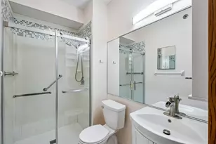 7420 Edinborough Way, Edina, MN 55435 - Photo 31