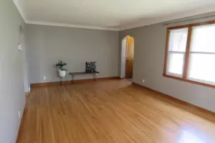 265 English St, Saint Paul, MN 55106 - Photo 3