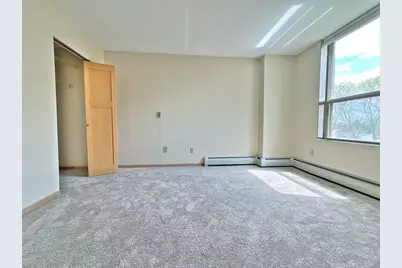 1425 W 28th Street #306, Minneapolis, MN 55408 - Photo 9